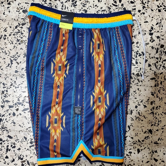 Nike Dri-FIT DNA
Basketball shorts - Picture 4 of 6